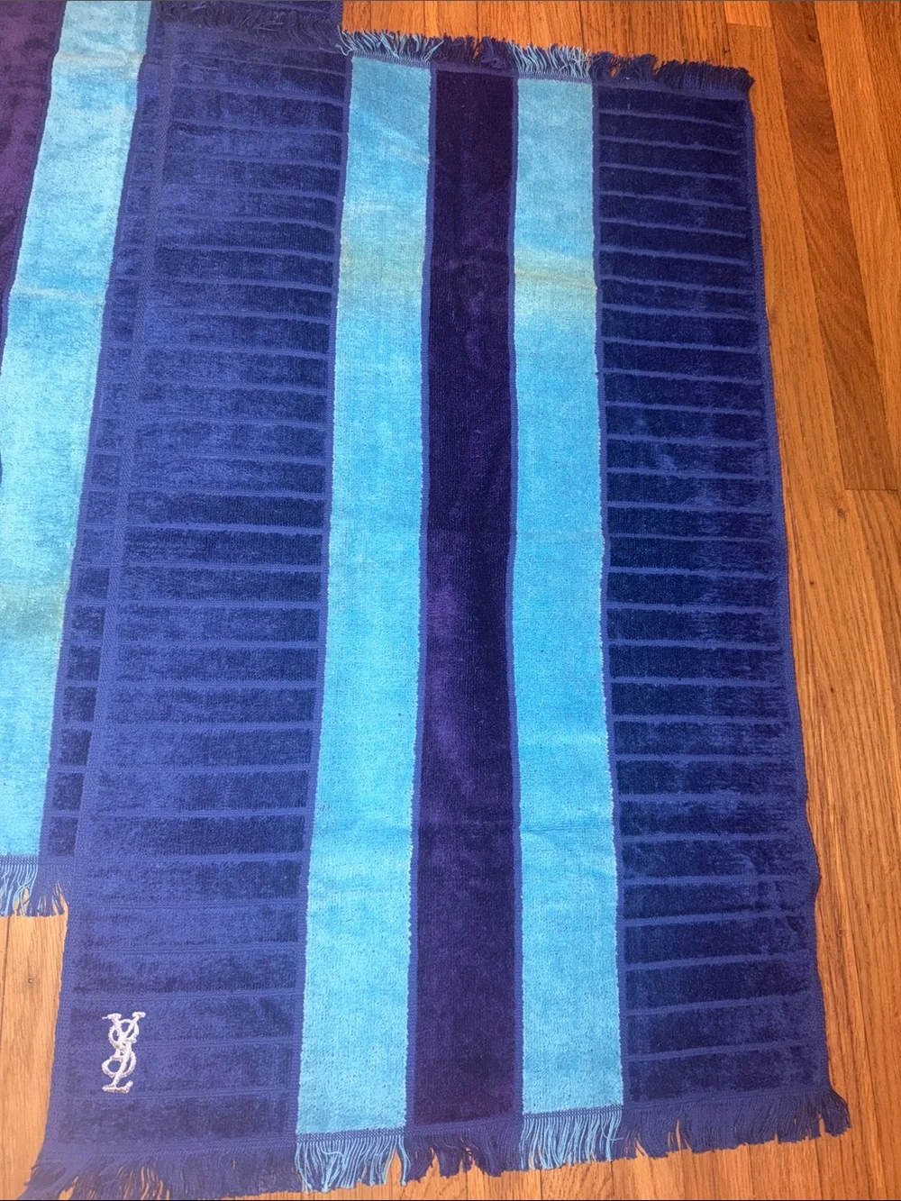 Vintage YSL fieldcrest blue & purple towels 2 hand towels & 2 wash cloths